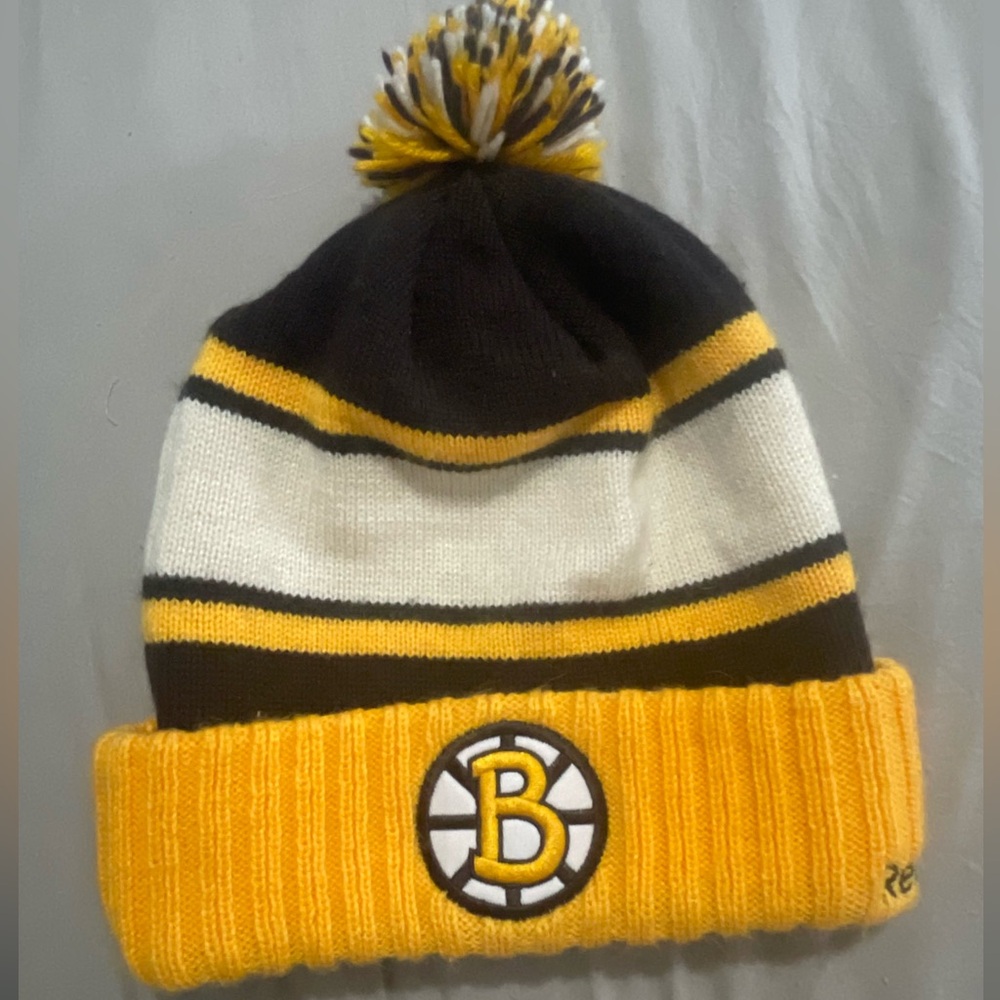 Boston Bruins NHL Winter Classic toque